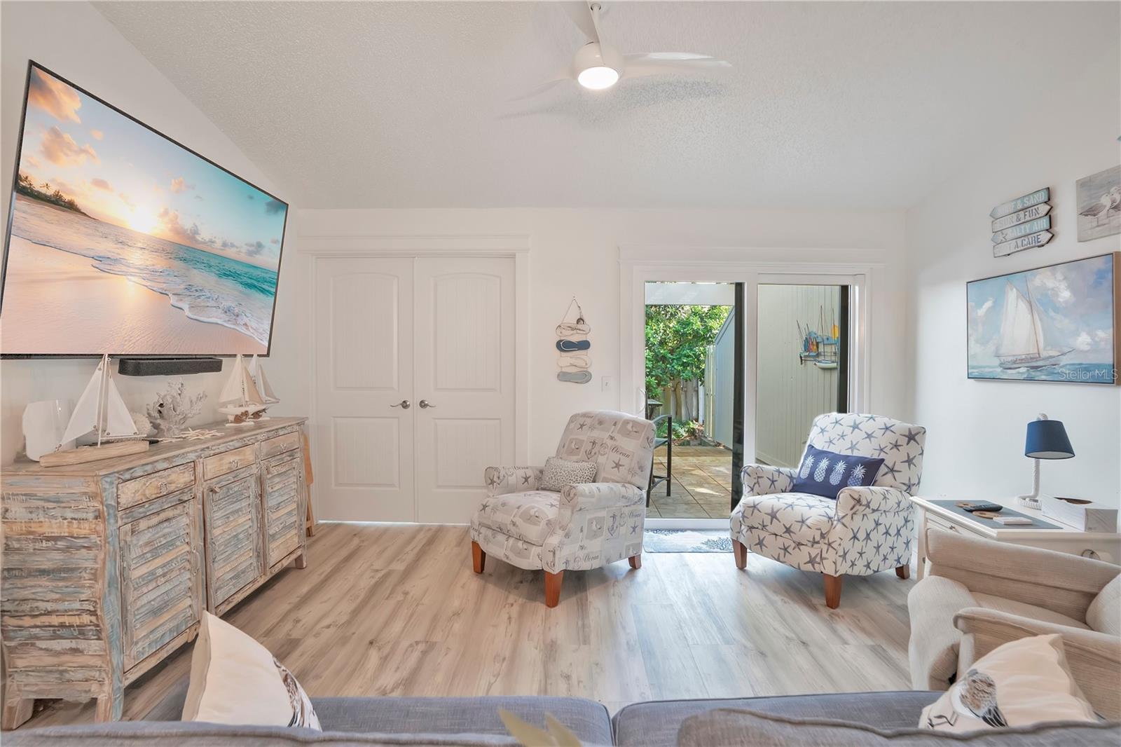 Image 9 of 35 For 4283 Sea Mist Drive 4283