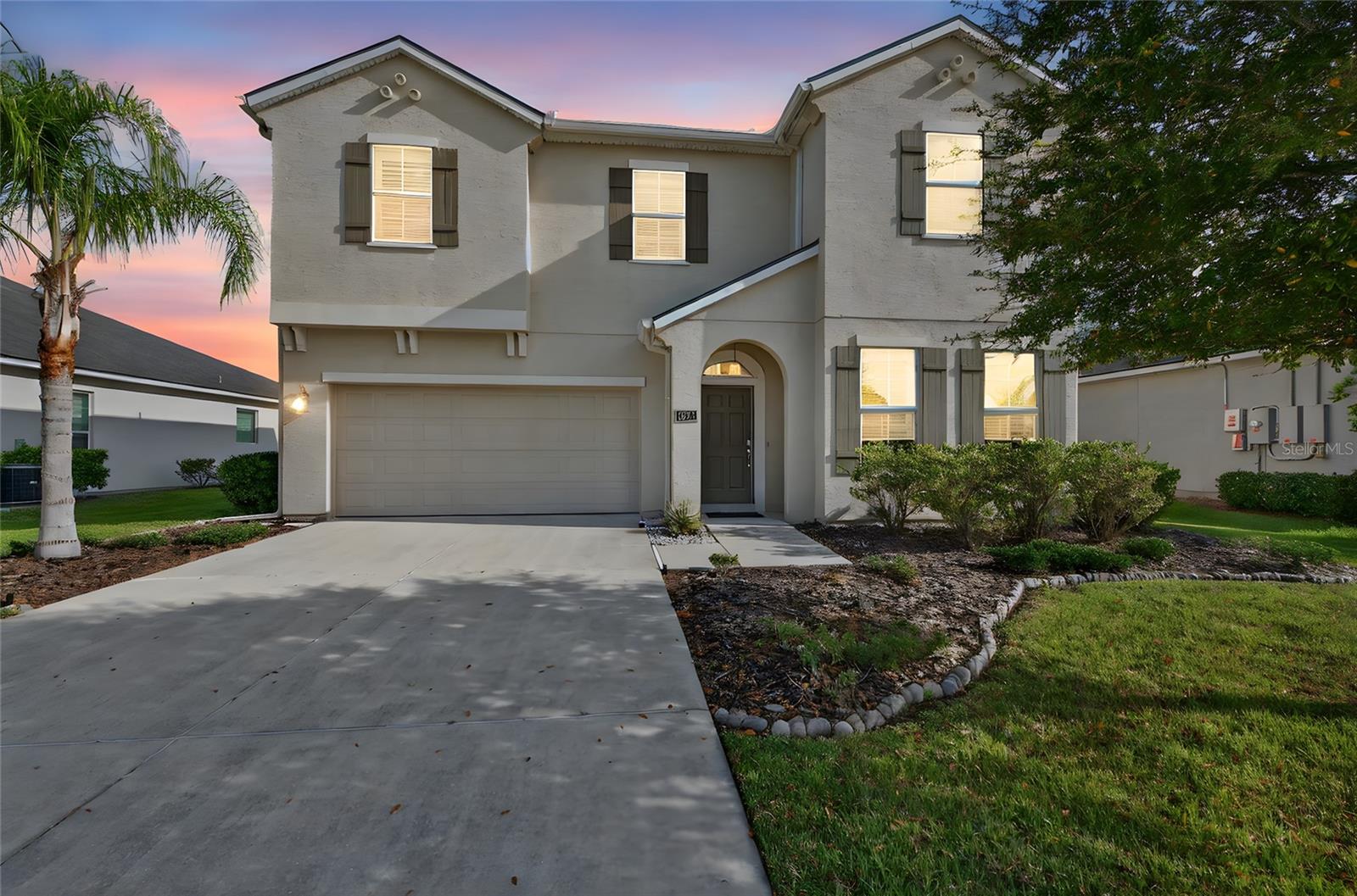 Image 2 of 38 For 1923 Mendocino Lane