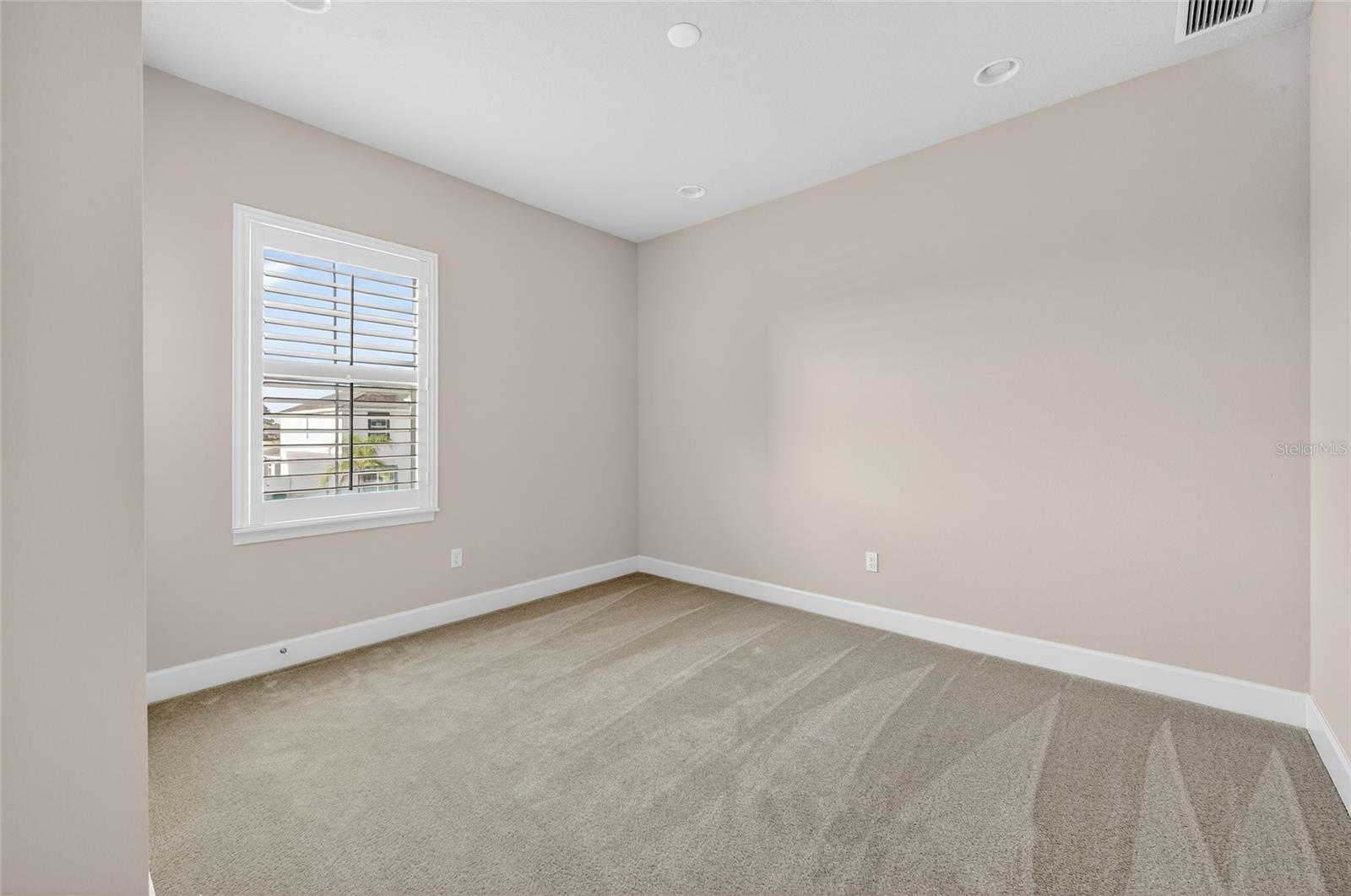 Image 26 of 38 For 1923 Mendocino Lane