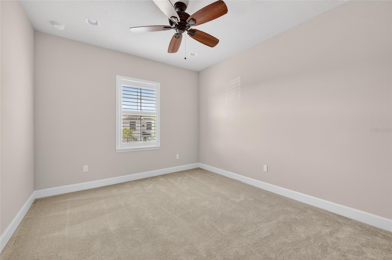 Image 27 of 38 For 1923 Mendocino Lane