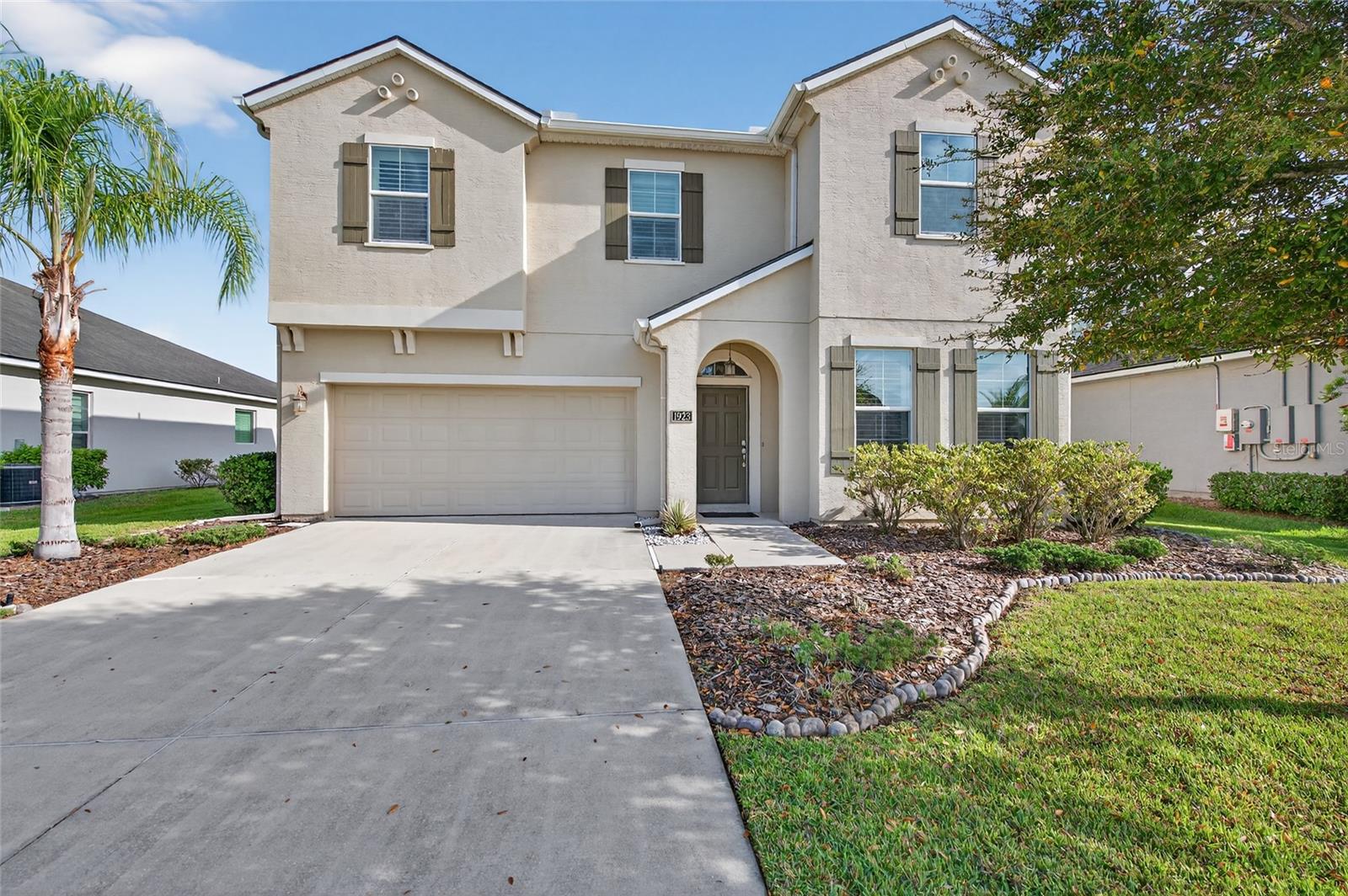 Image 3 of 38 For 1923 Mendocino Lane