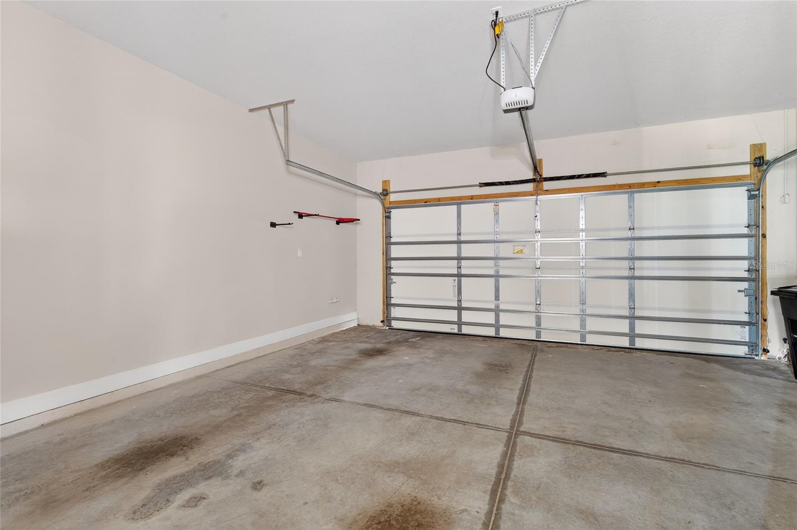 Image 31 of 38 For 1923 Mendocino Lane