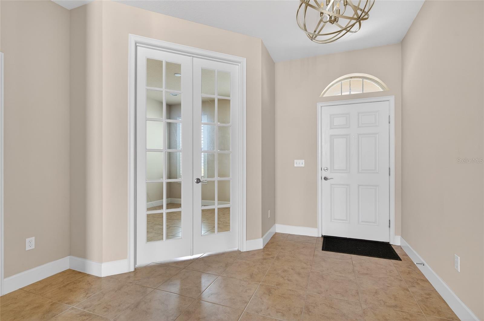 Image 9 of 38 For 1923 Mendocino Lane