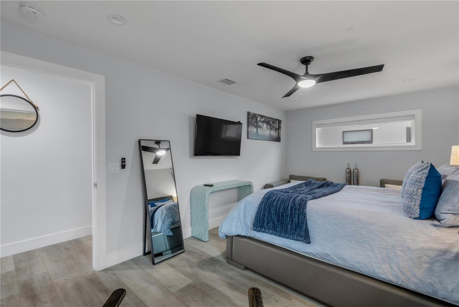 Image 10 of 93 For 202 Atlantic Avenue