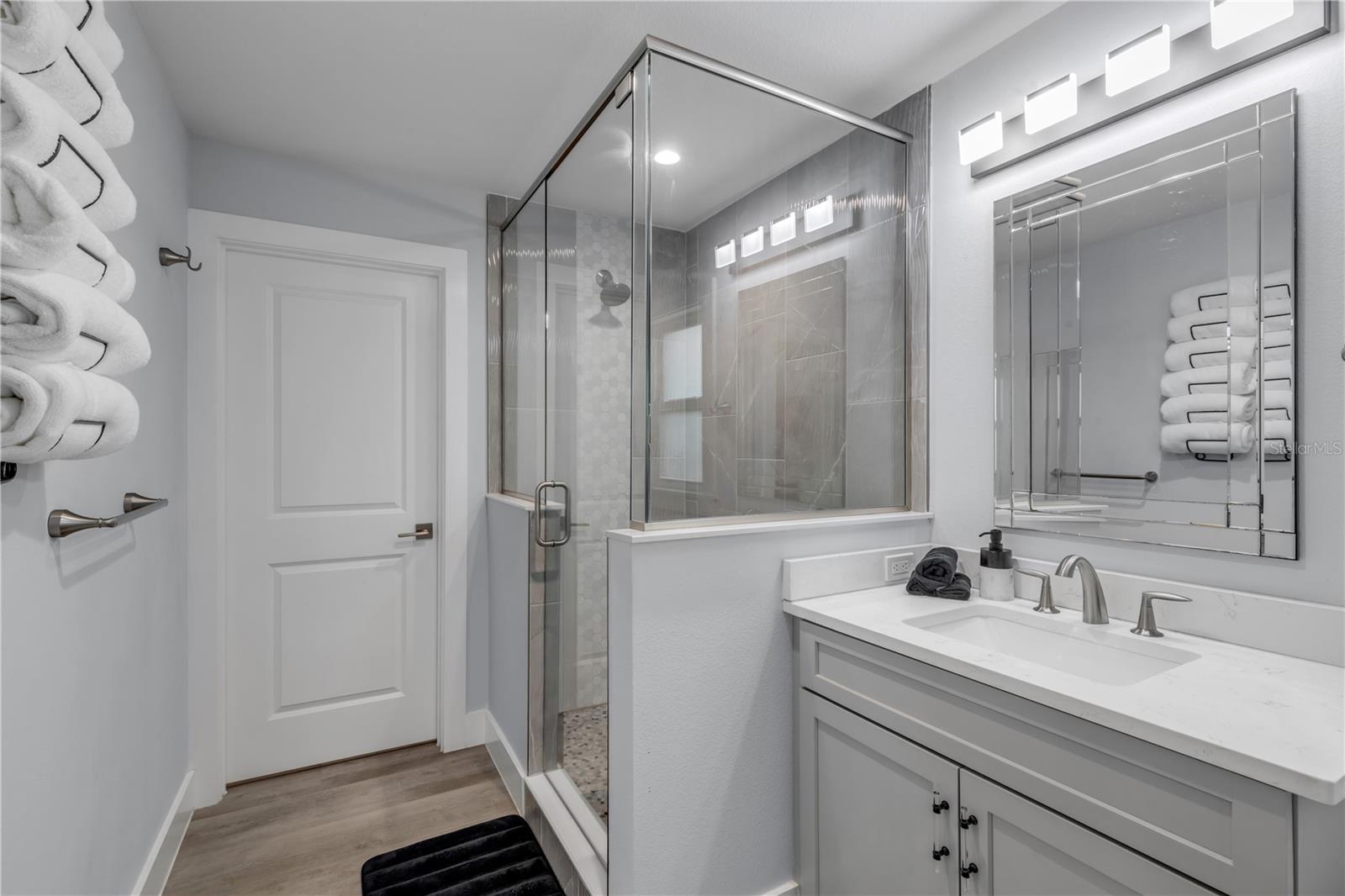 Image 30 of 93 For 202 Atlantic Avenue