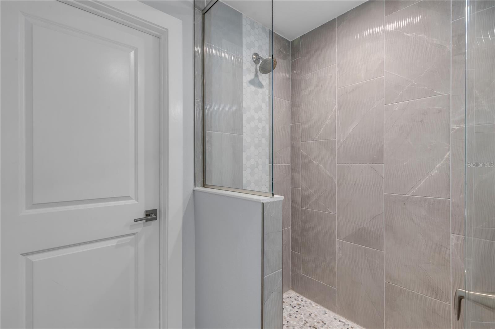 Image 31 of 93 For 202 Atlantic Avenue