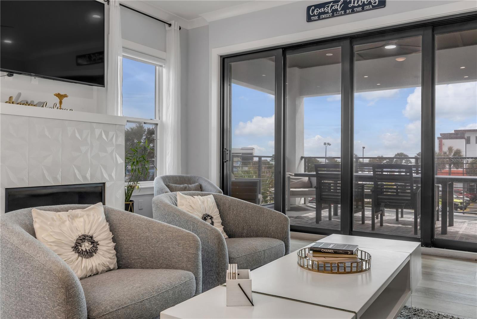 Image 36 of 93 For 202 Atlantic Avenue