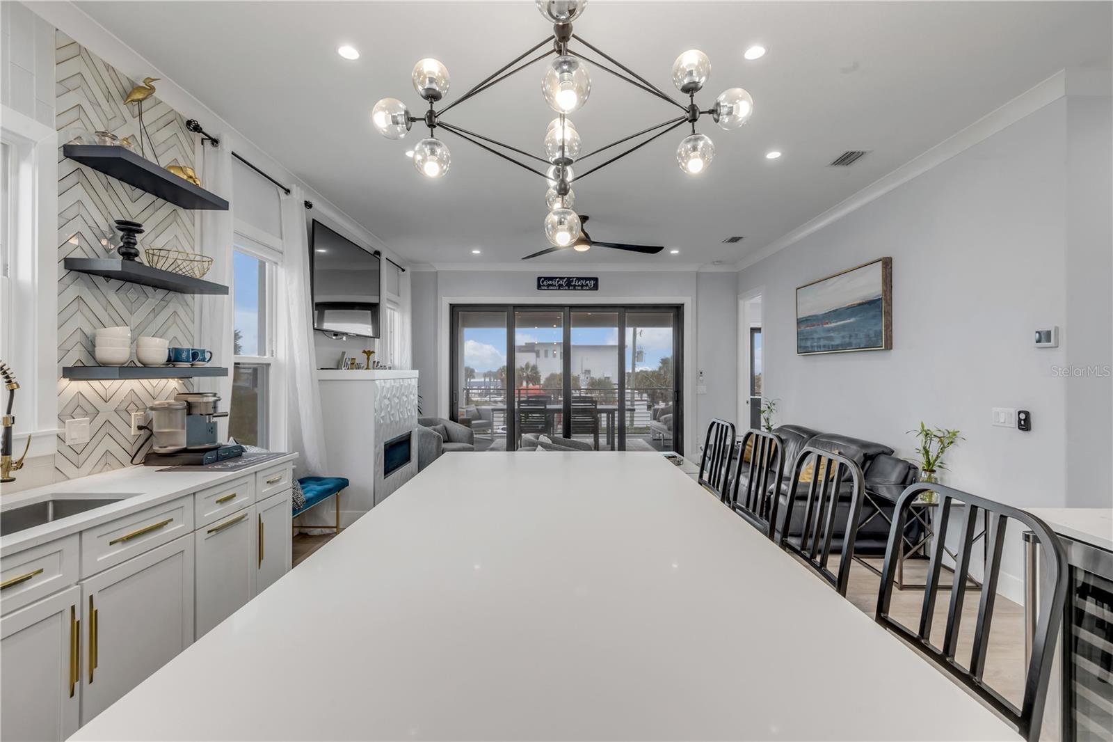 Image 44 of 93 For 202 Atlantic Avenue