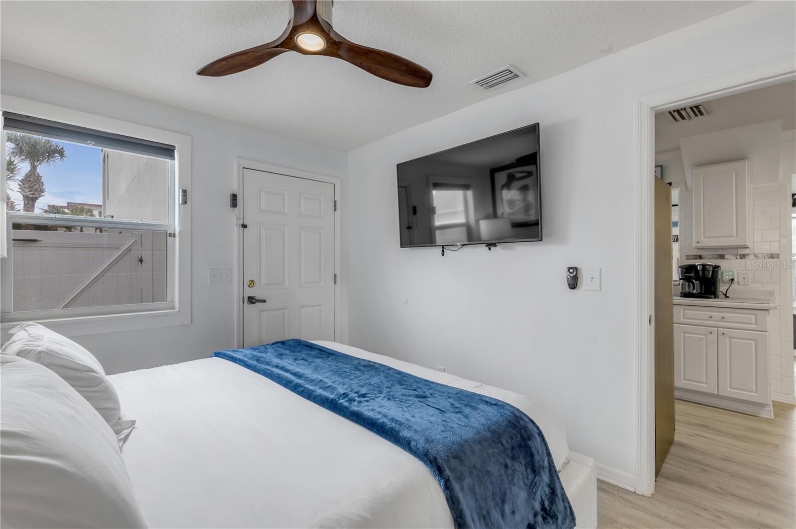 Image 79 of 93 For 202 Atlantic Avenue