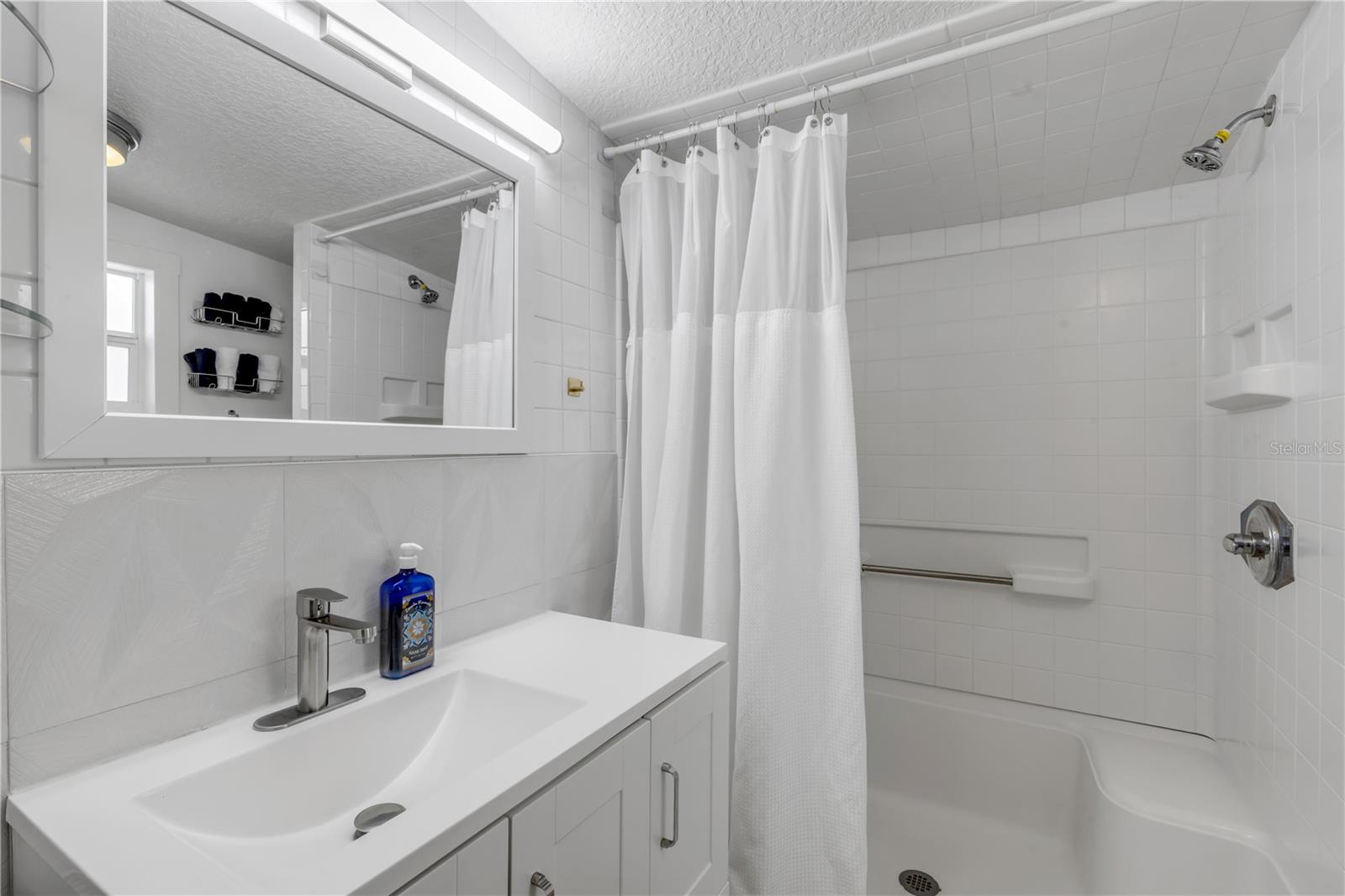 Image 80 of 93 For 202 Atlantic Avenue