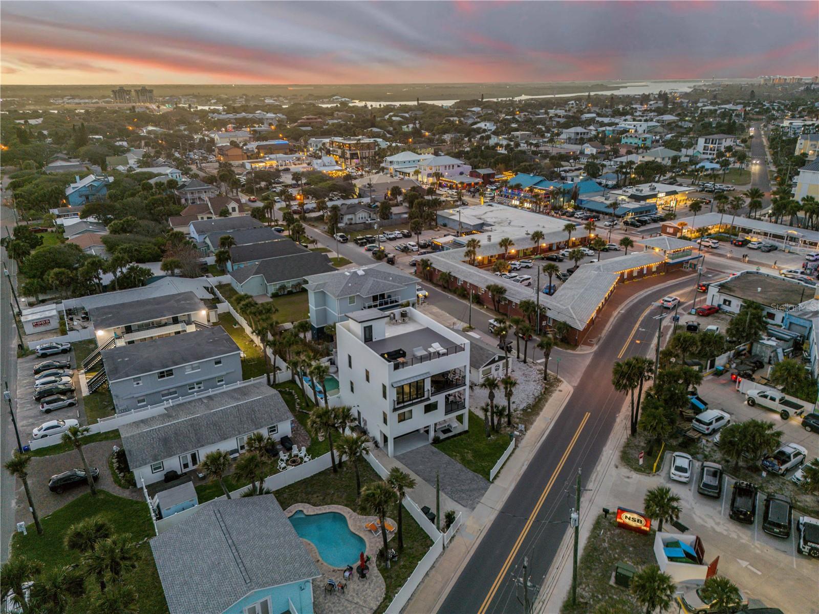 Image 90 of 93 For 202 Atlantic Avenue