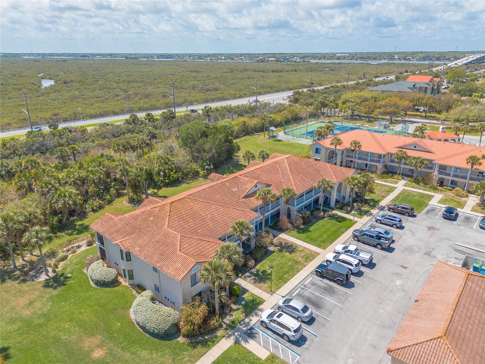 Image 25 of 29 For 402 Bouchelle Drive 204