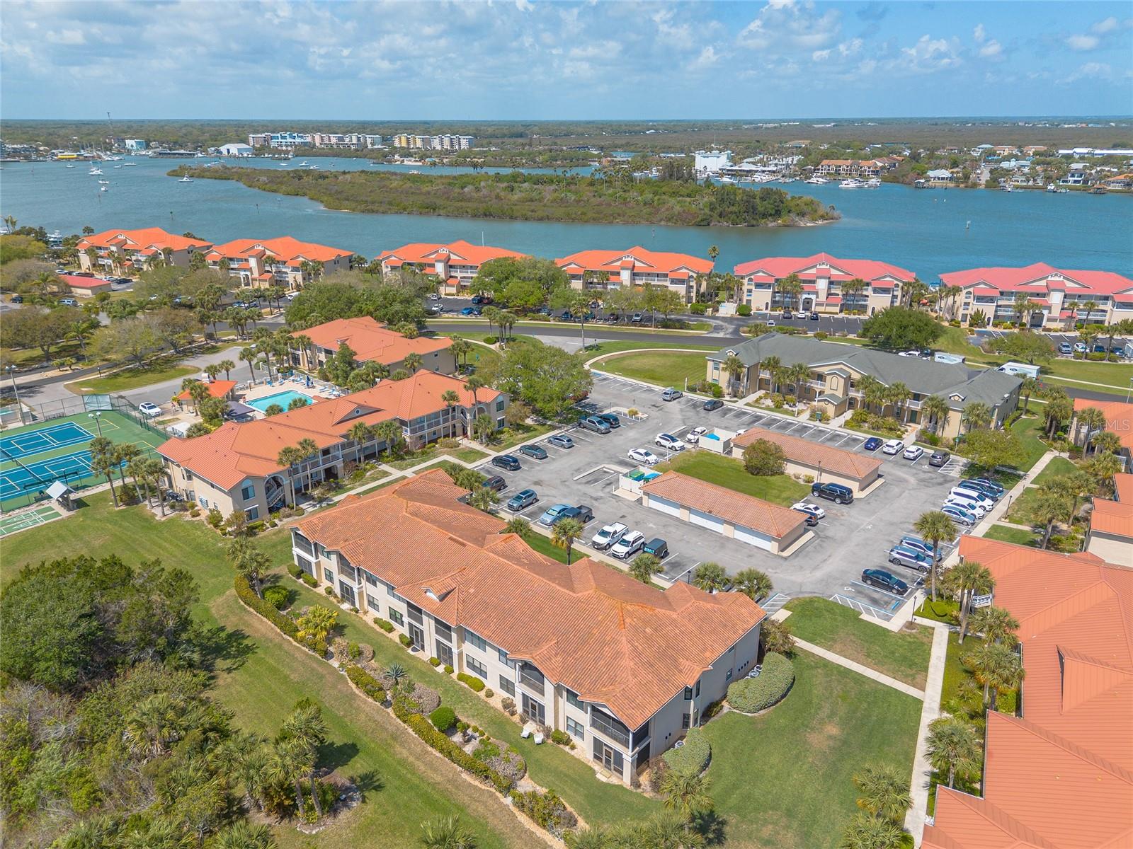 Image 27 of 29 For 402 Bouchelle Drive 204