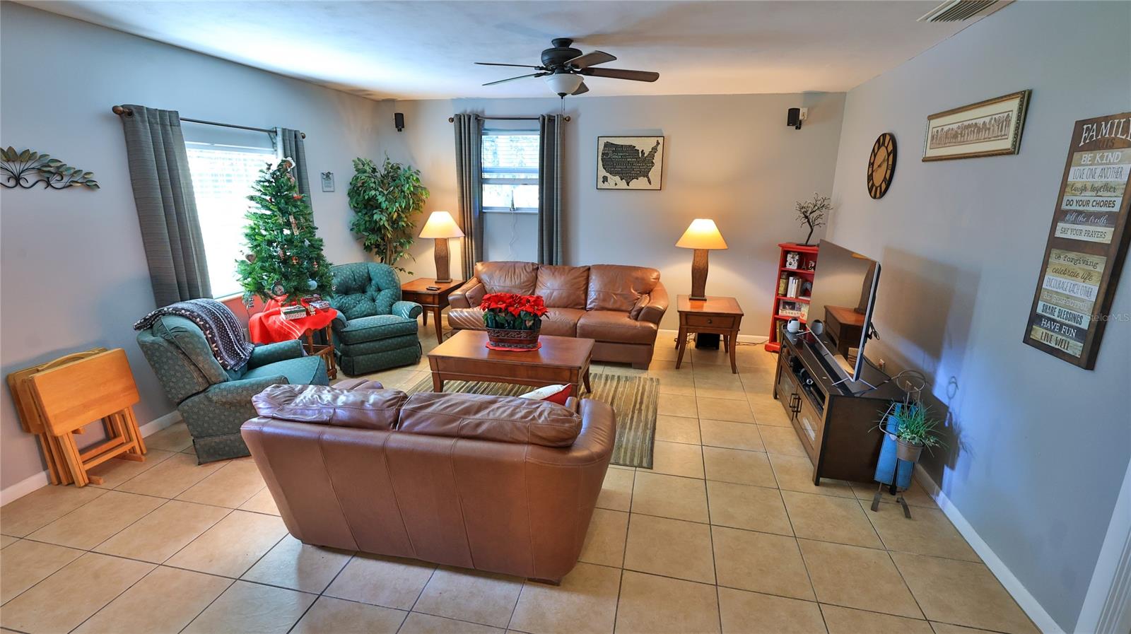 Image 14 of 30 For 515 Oliver Drive