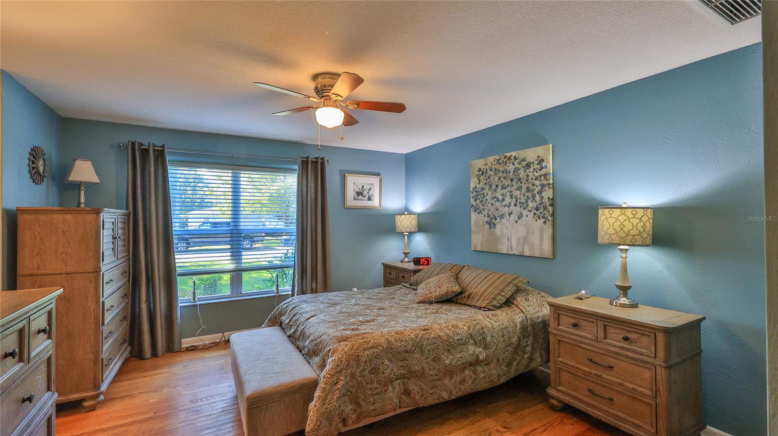 Image 16 of 30 For 515 Oliver Drive