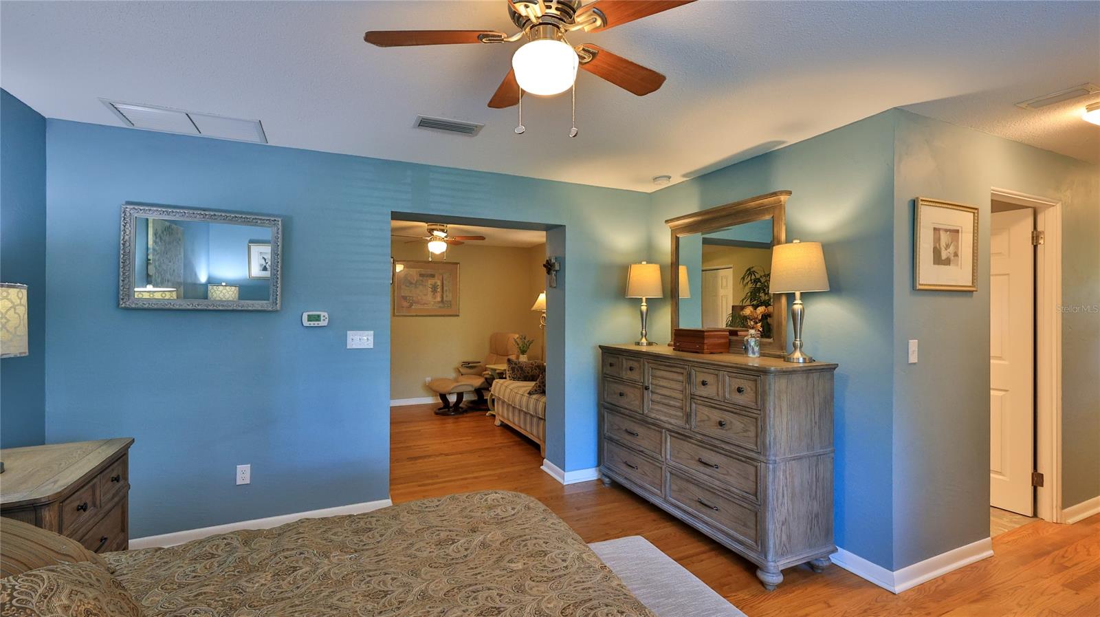 Image 17 of 30 For 515 Oliver Drive