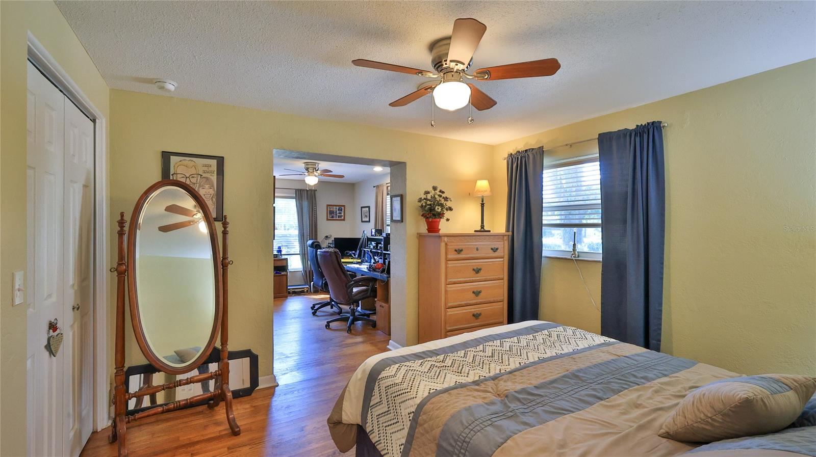 Image 22 of 30 For 515 Oliver Drive