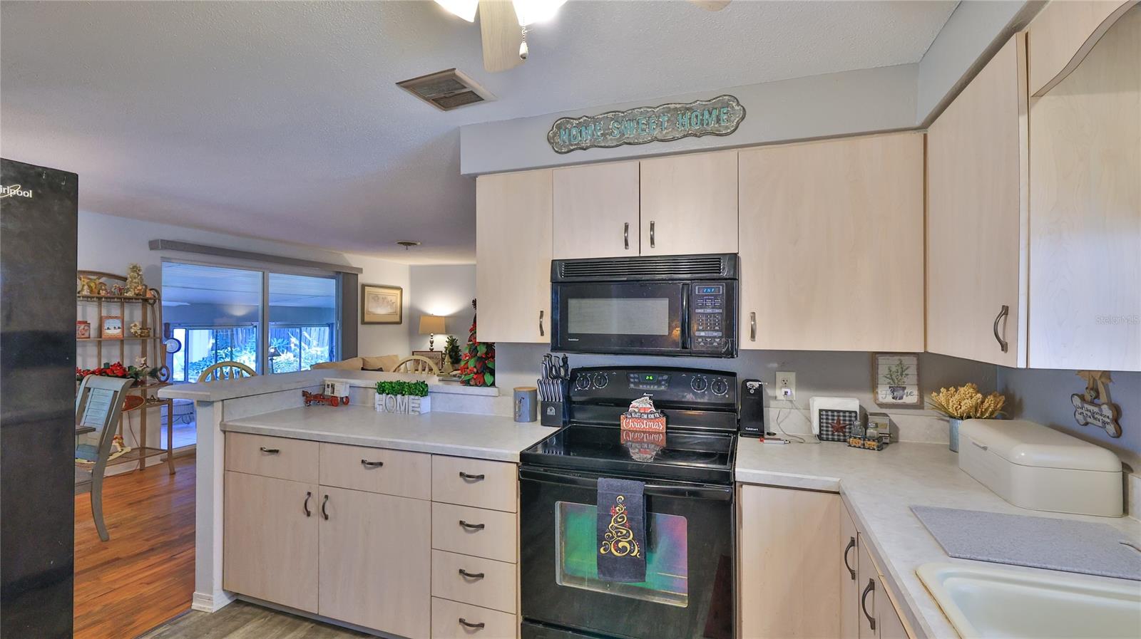 Image 8 of 30 For 515 Oliver Drive