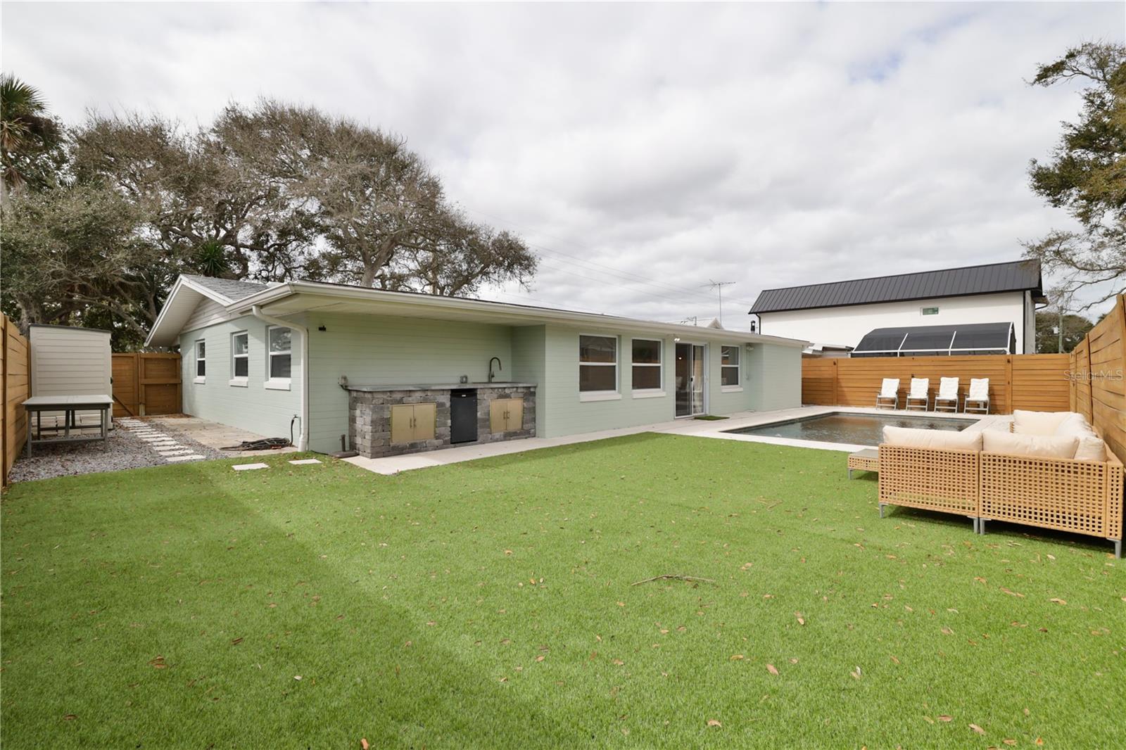 Image 36 of 39 For 2307 Saxon Drive