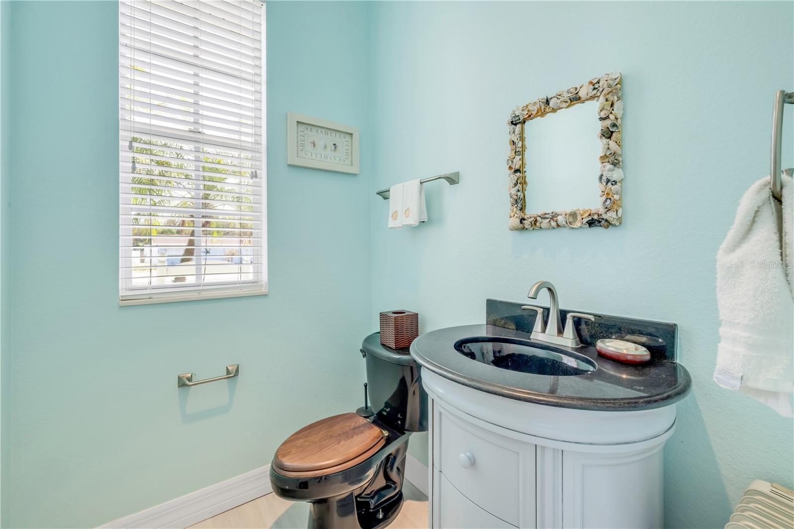 Image 15 of 87 For 708 Ocean Avenue