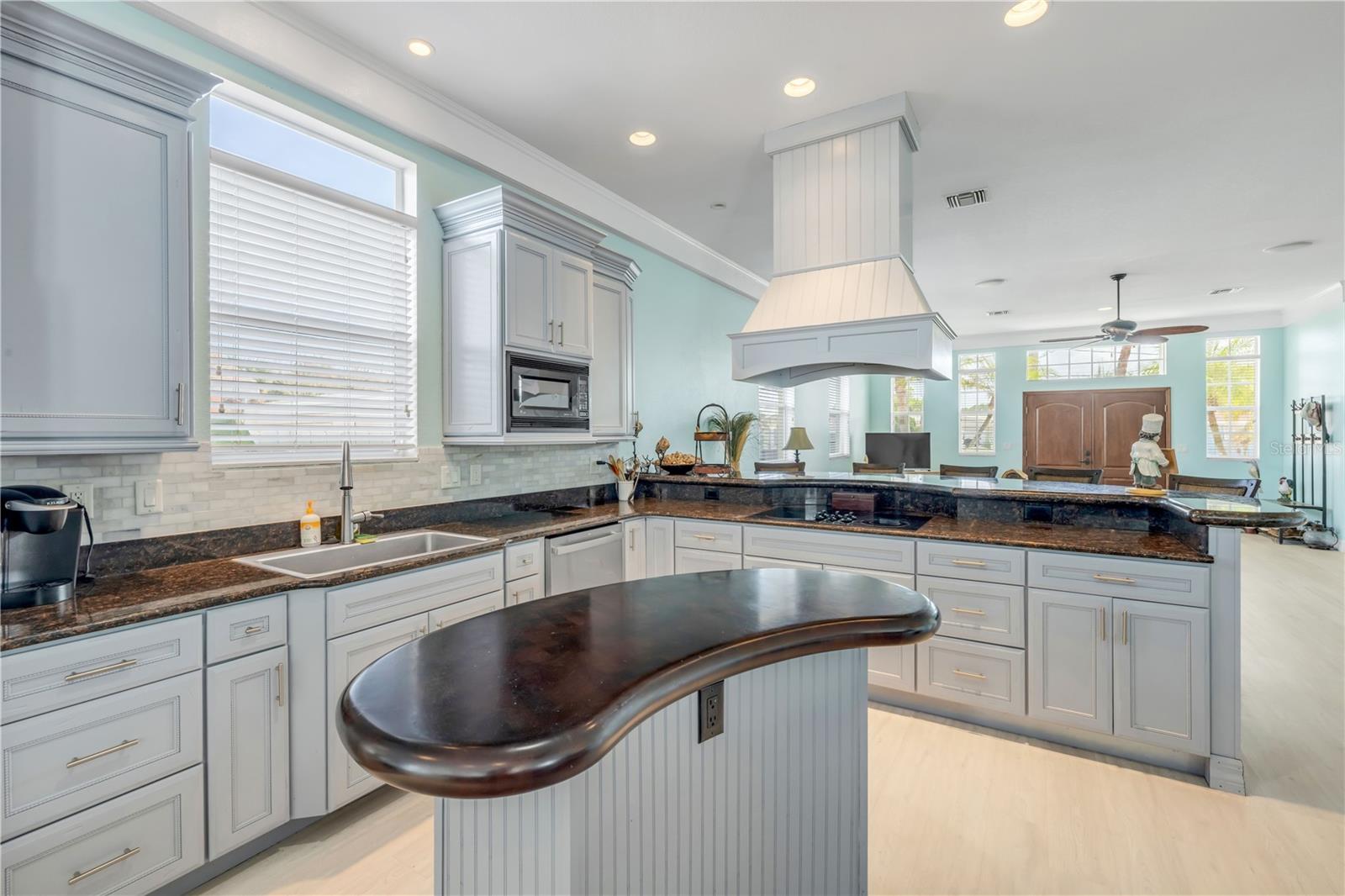 Image 23 of 87 For 708 Ocean Avenue