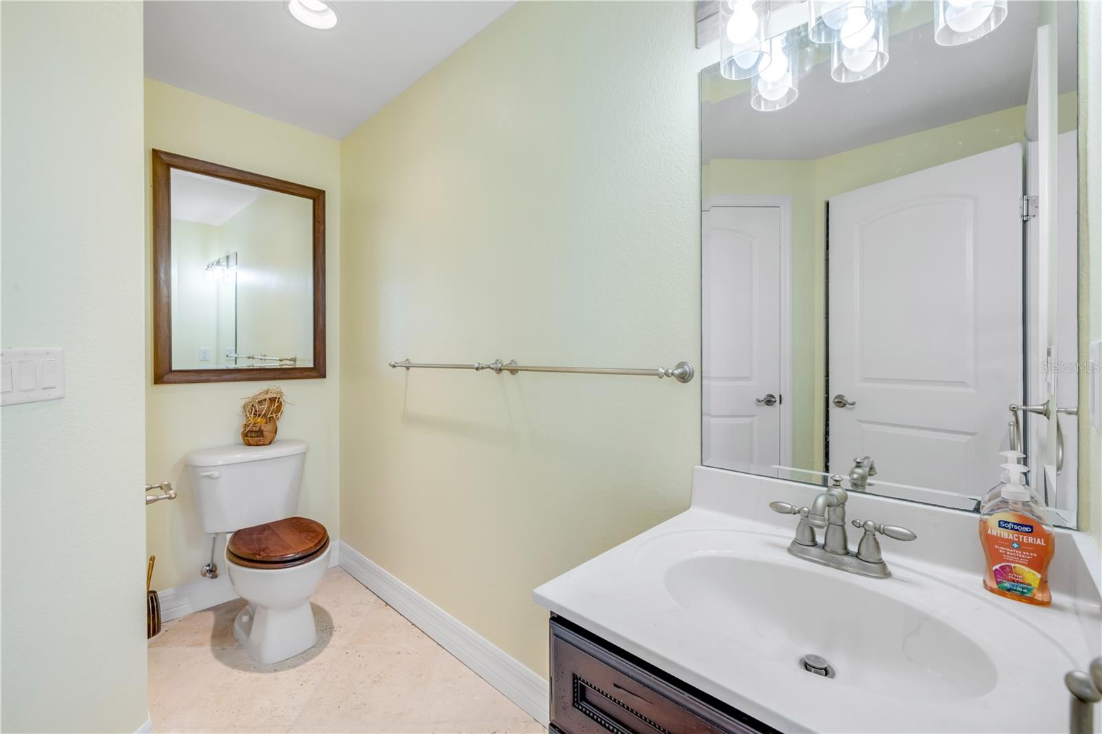 Image 40 of 87 For 708 Ocean Avenue