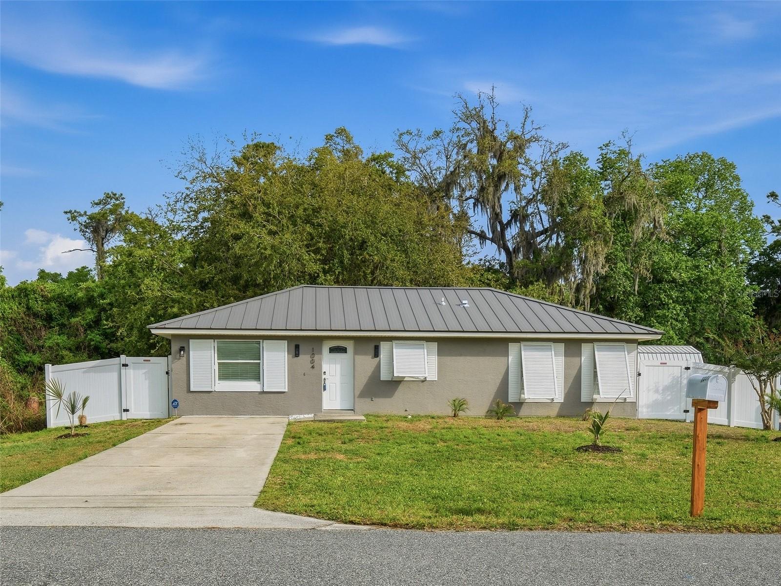 Details for 1004 7th Street, NEW SMYRNA BEACH, FL 32168