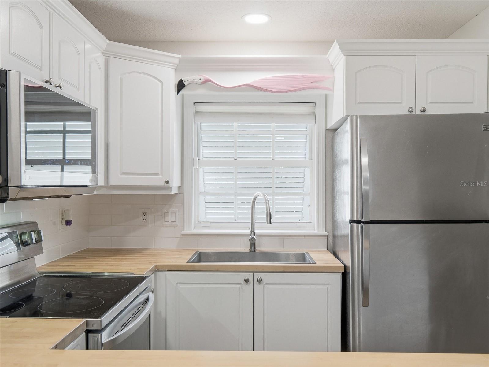 Image 12 of 29 For 1004 7th Street