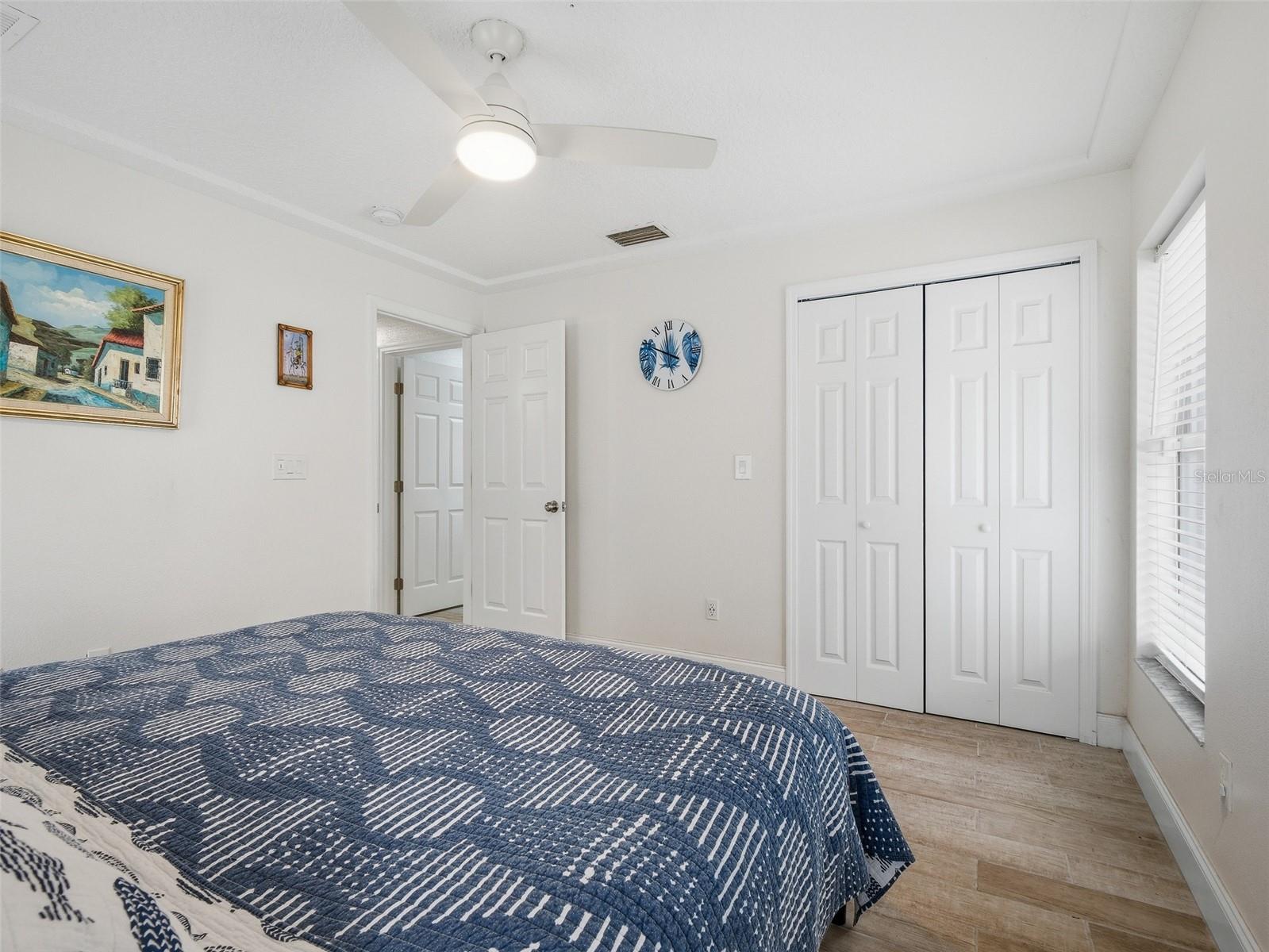 Image 17 of 29 For 1004 7th Street