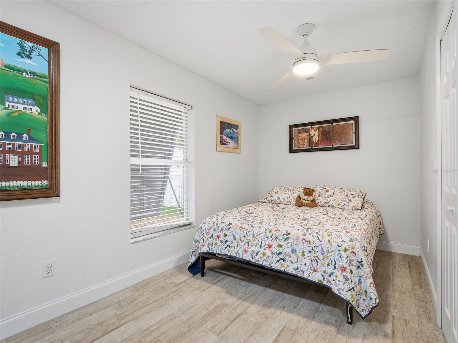 Image 18 of 29 For 1004 7th Street