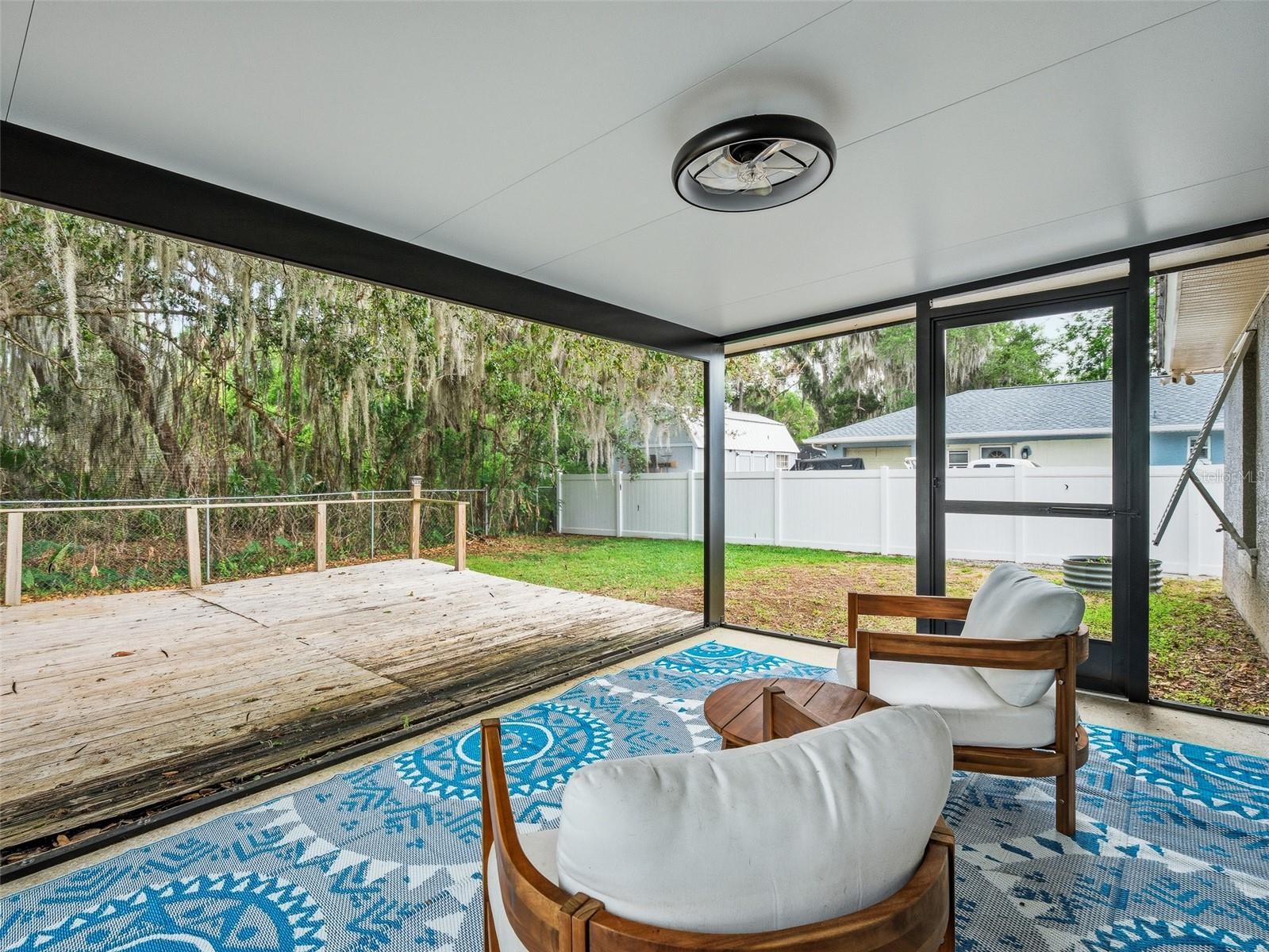 Image 24 of 29 For 1004 7th Street