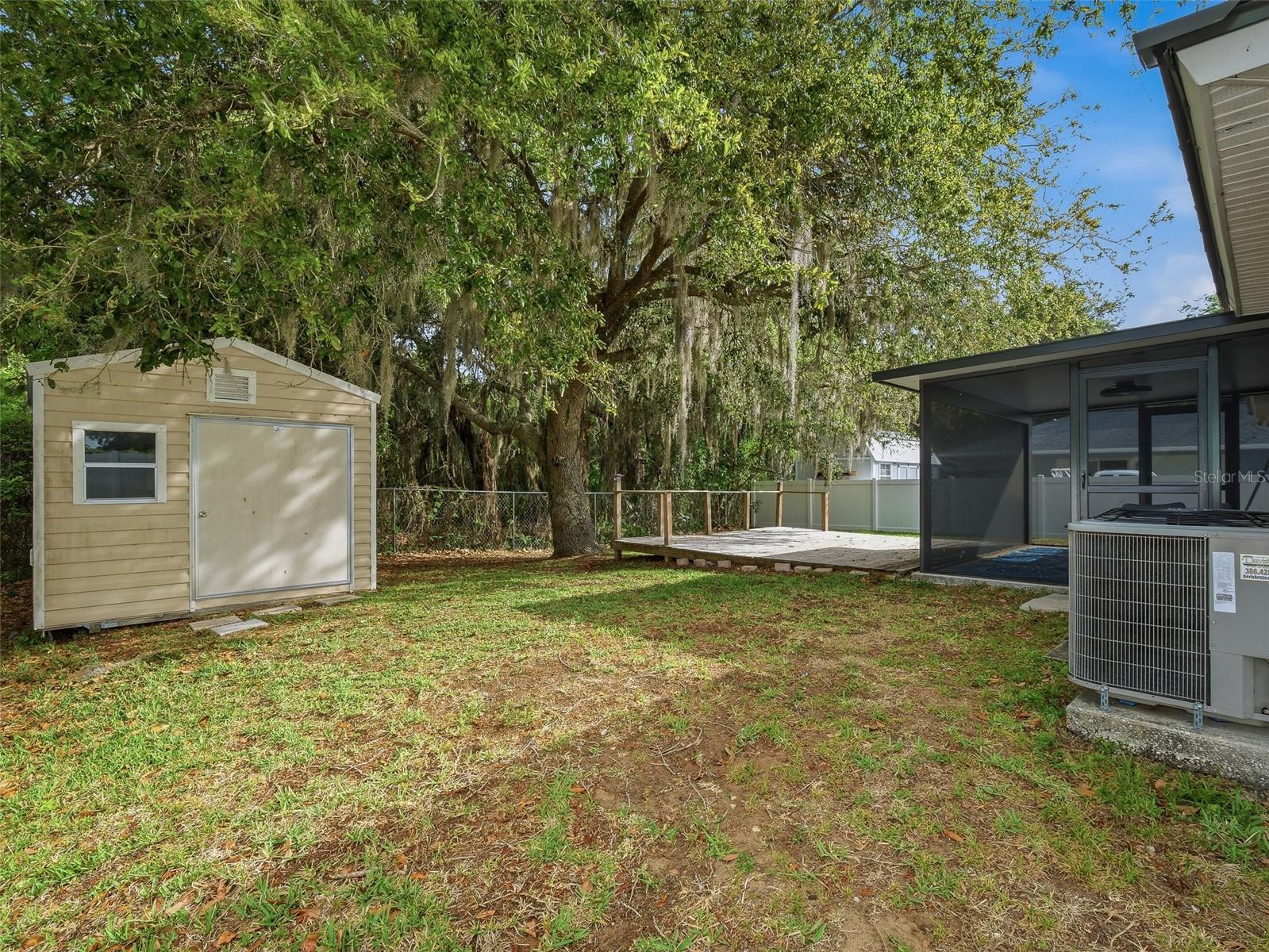 Image 26 of 29 For 1004 7th Street