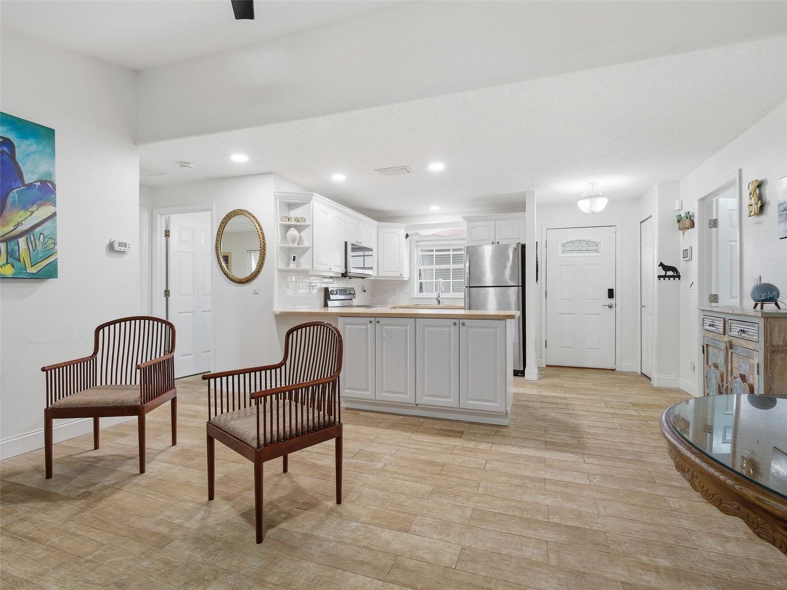 Image 5 of 29 For 1004 7th Street