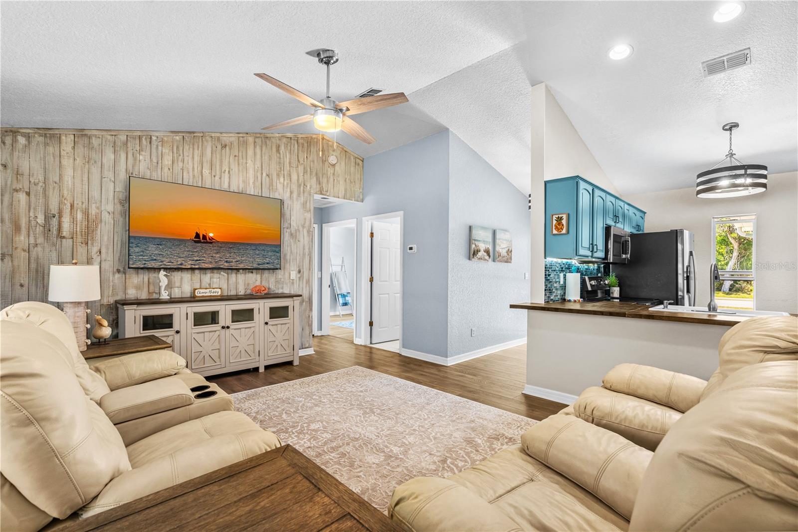 Image 15 of 45 For 816 Myrtle Avenue