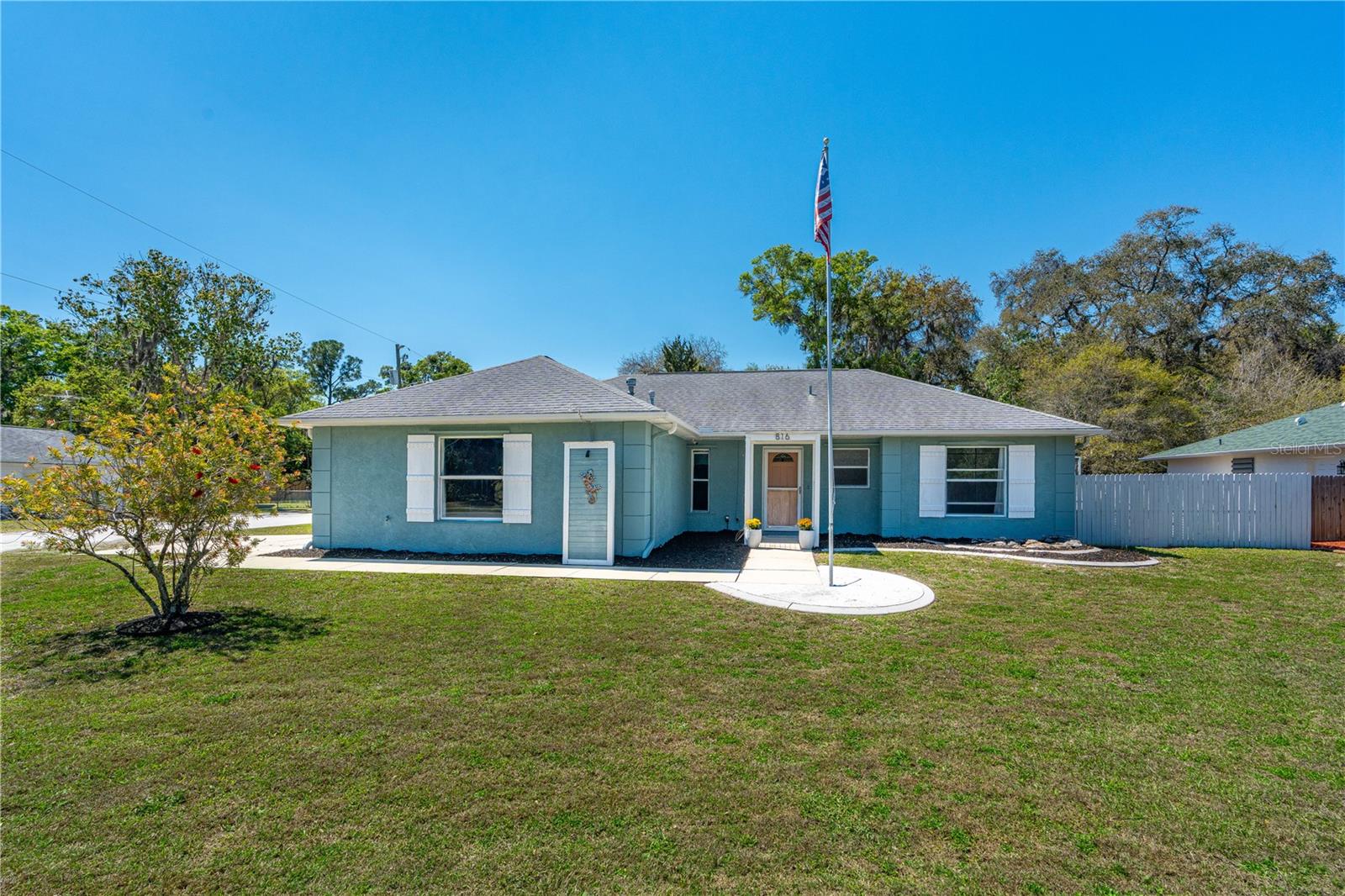 Image 2 of 45 For 816 Myrtle Avenue