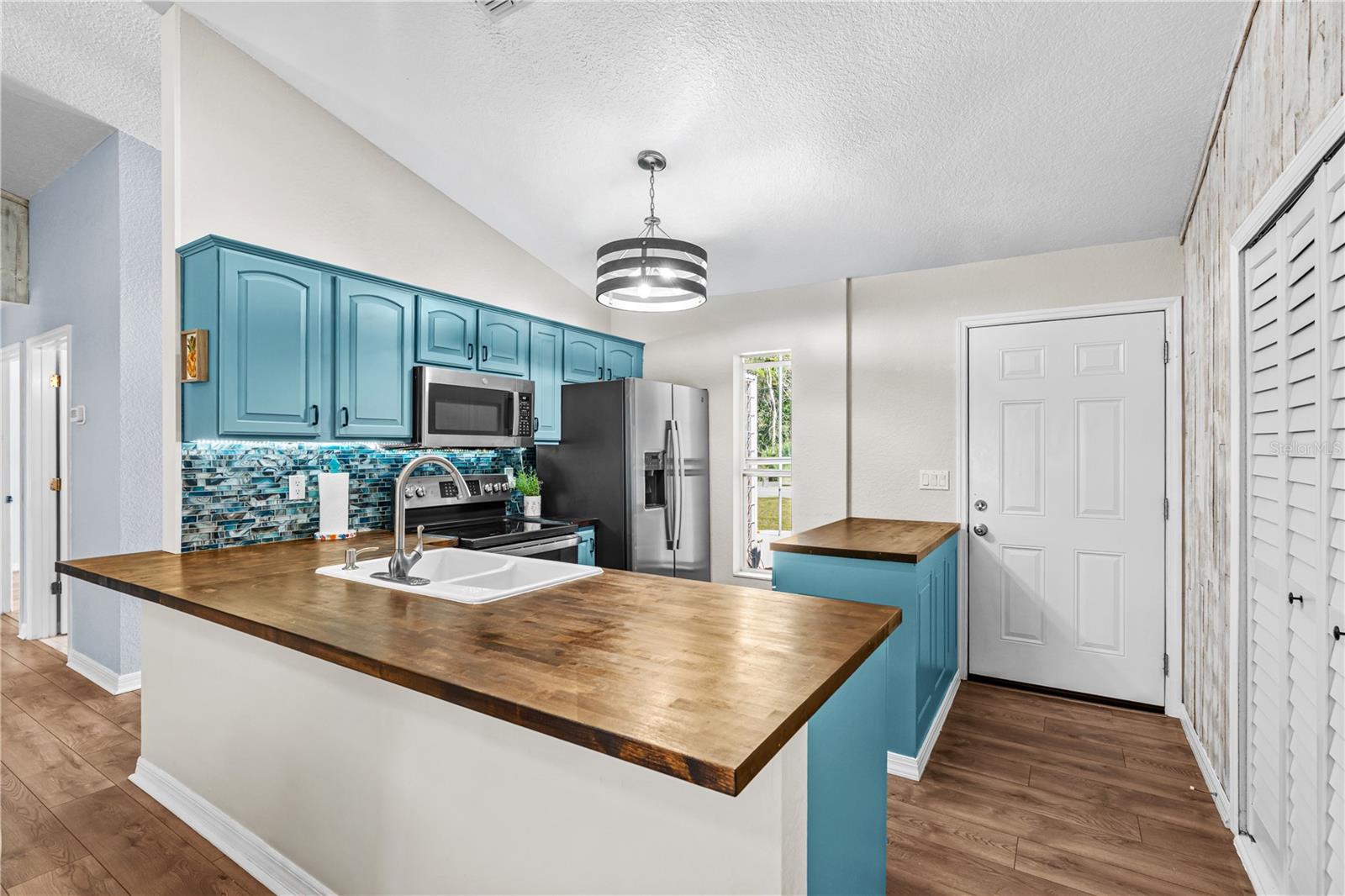 Image 20 of 45 For 816 Myrtle Avenue