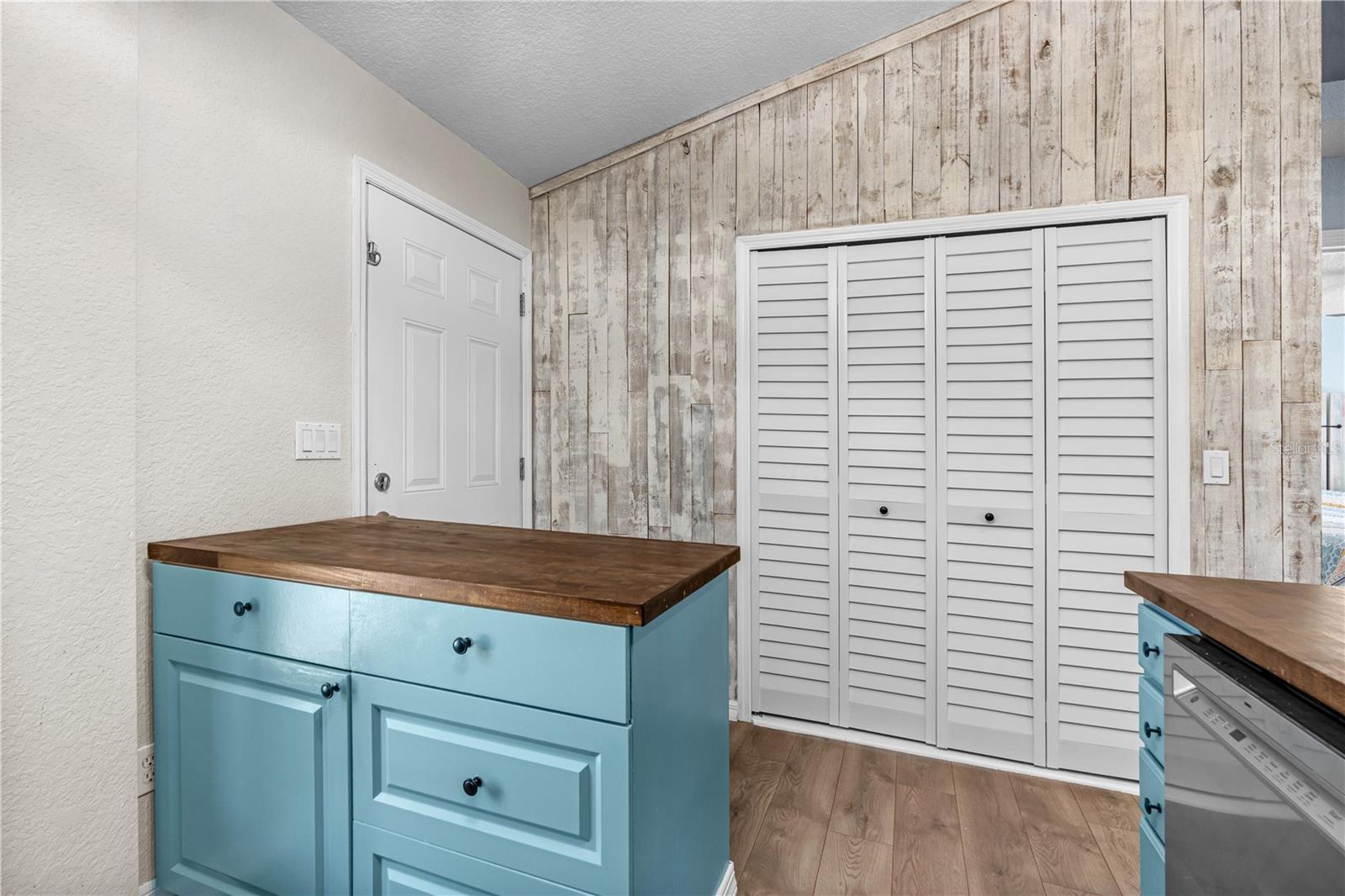 Image 23 of 45 For 816 Myrtle Avenue