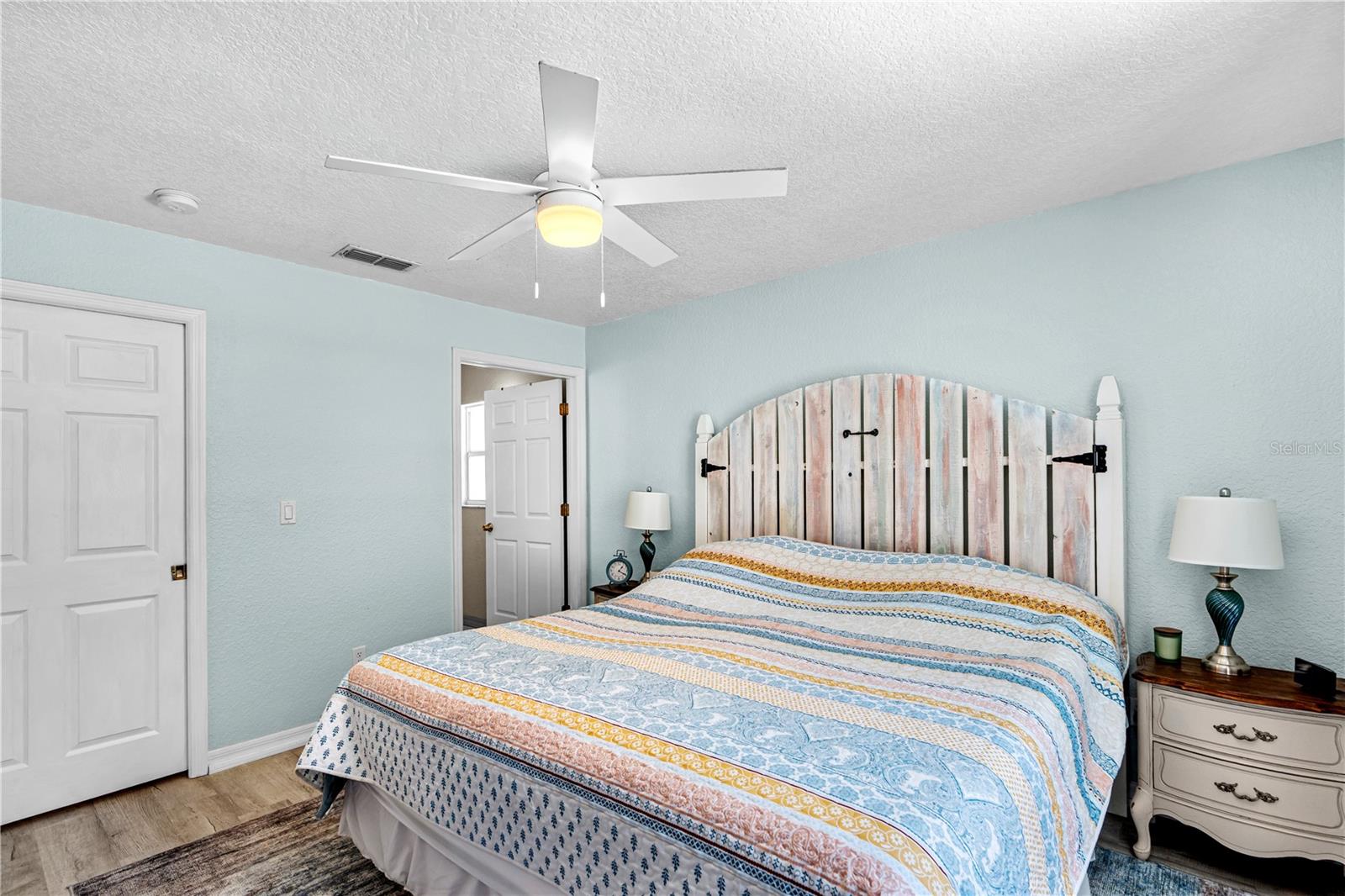 Image 27 of 45 For 816 Myrtle Avenue