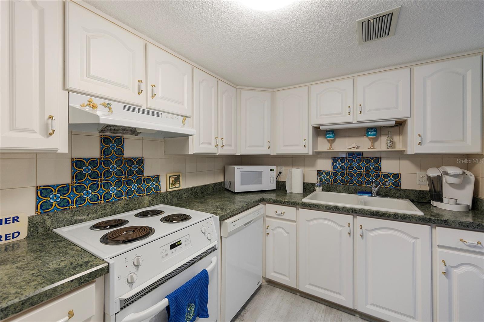 Image 24 of 40 For Address Not Provided