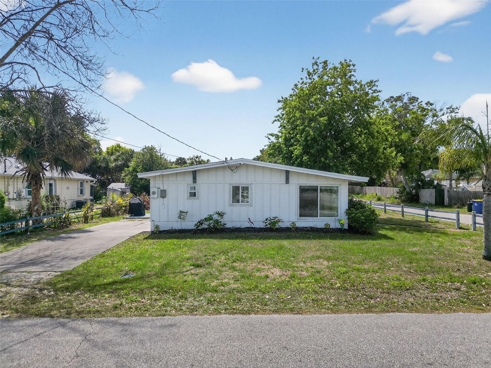 Image 47 of 48 For 116 Woodley Avenue