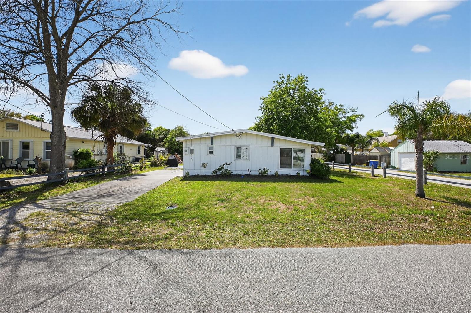 Image 8 of 48 For 116 Woodley Avenue