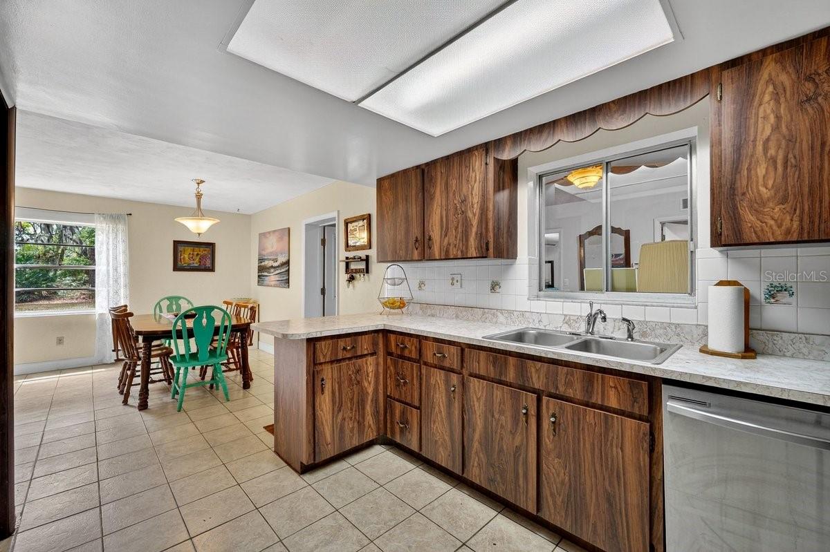 Image 14 of 53 For 6062 Dalford Road