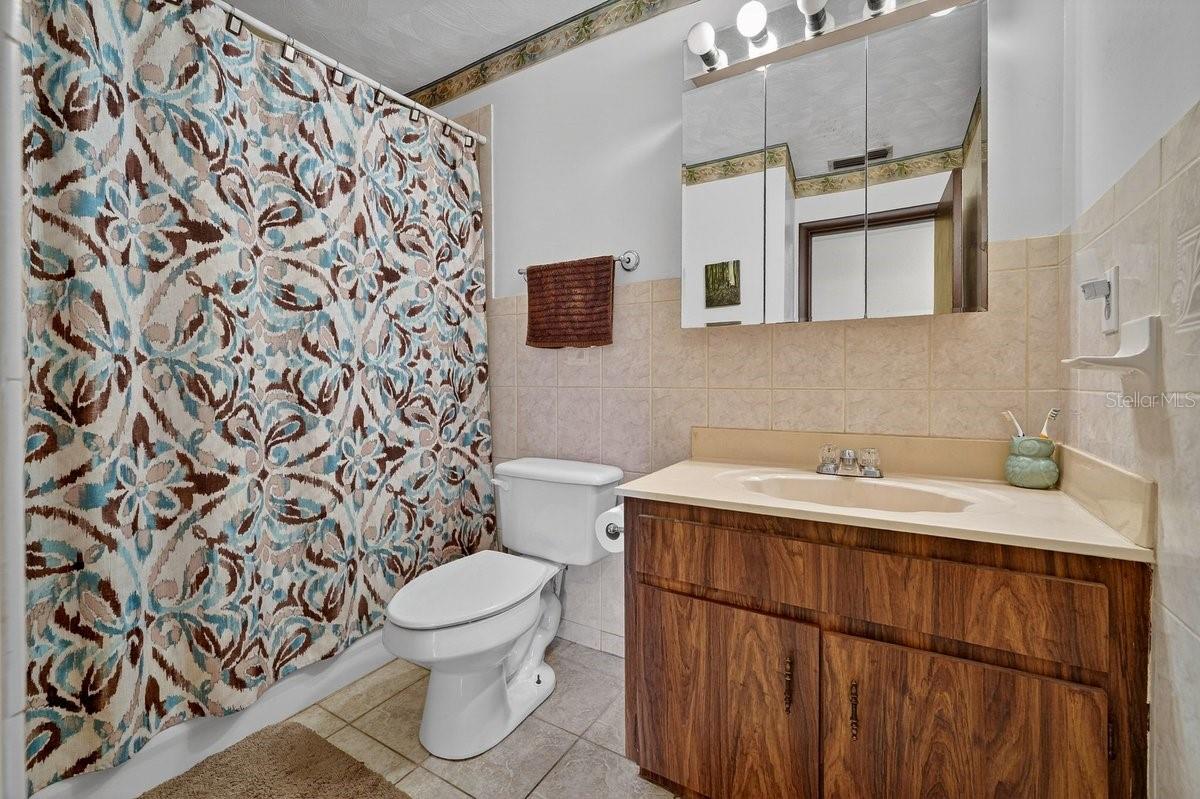 Image 17 of 53 For 6062 Dalford Road