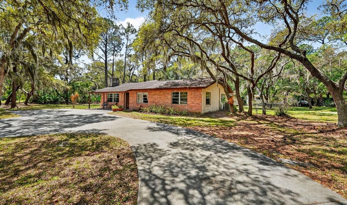 Image 3 of 53 For 6062 Dalford Road