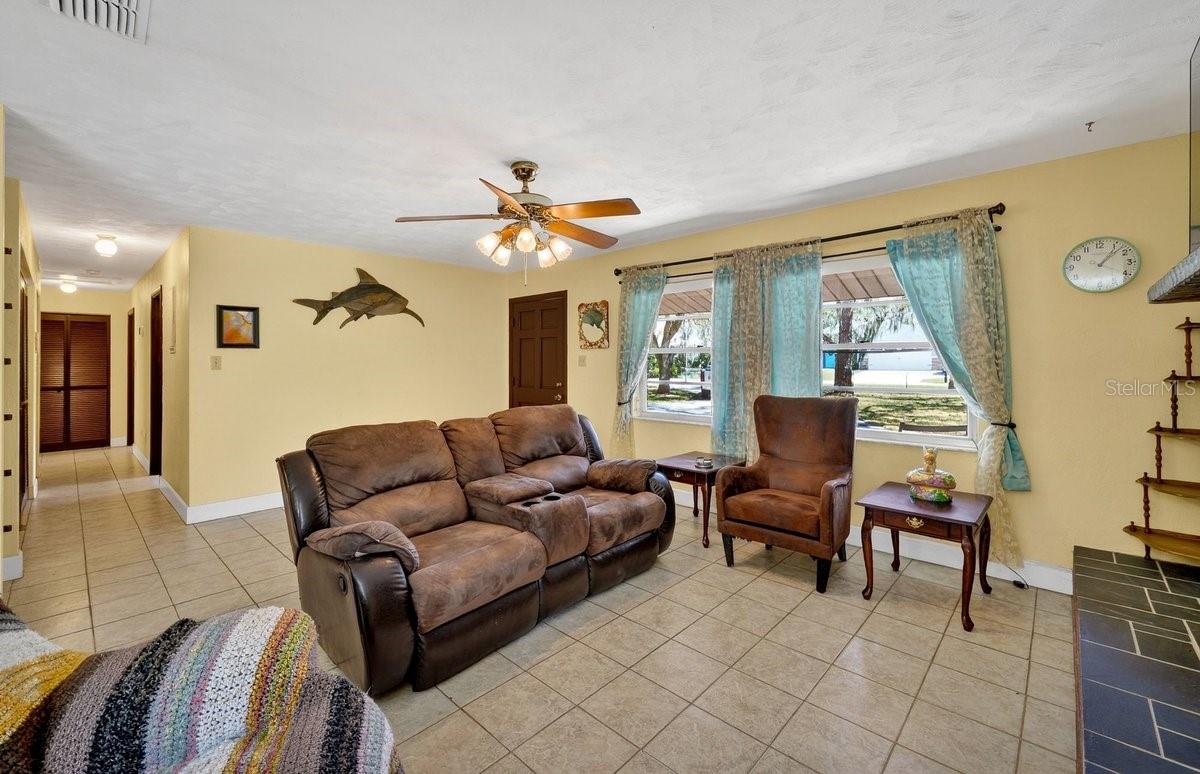 Image 9 of 53 For 6062 Dalford Road