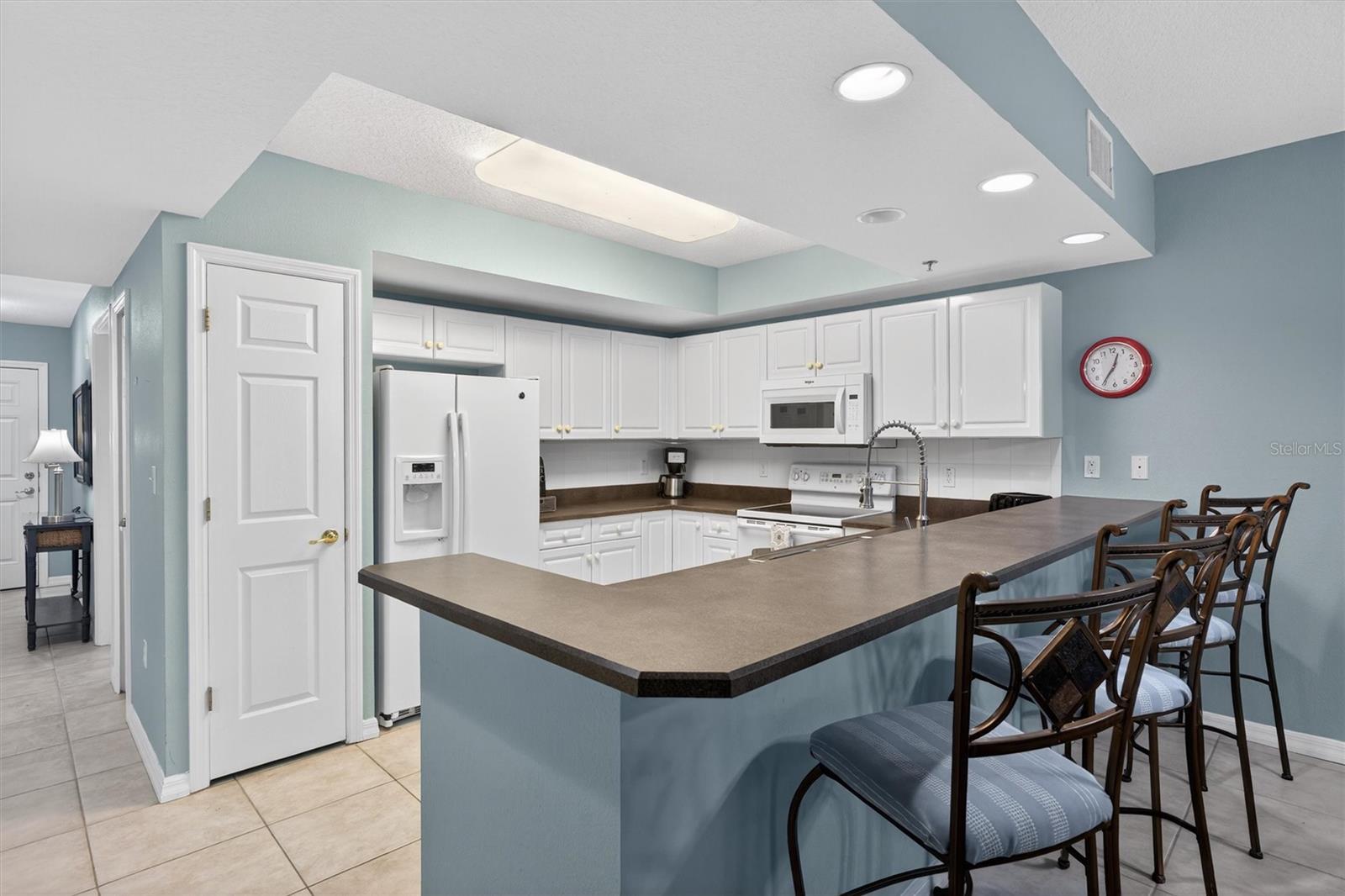 Image 10 of 75 For 5300 Atlantic Avenue 9-204