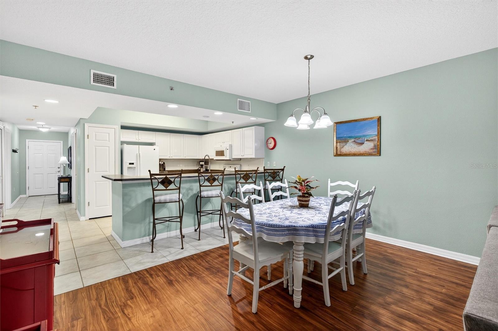 Image 15 of 75 For 5300 Atlantic Avenue 9-204