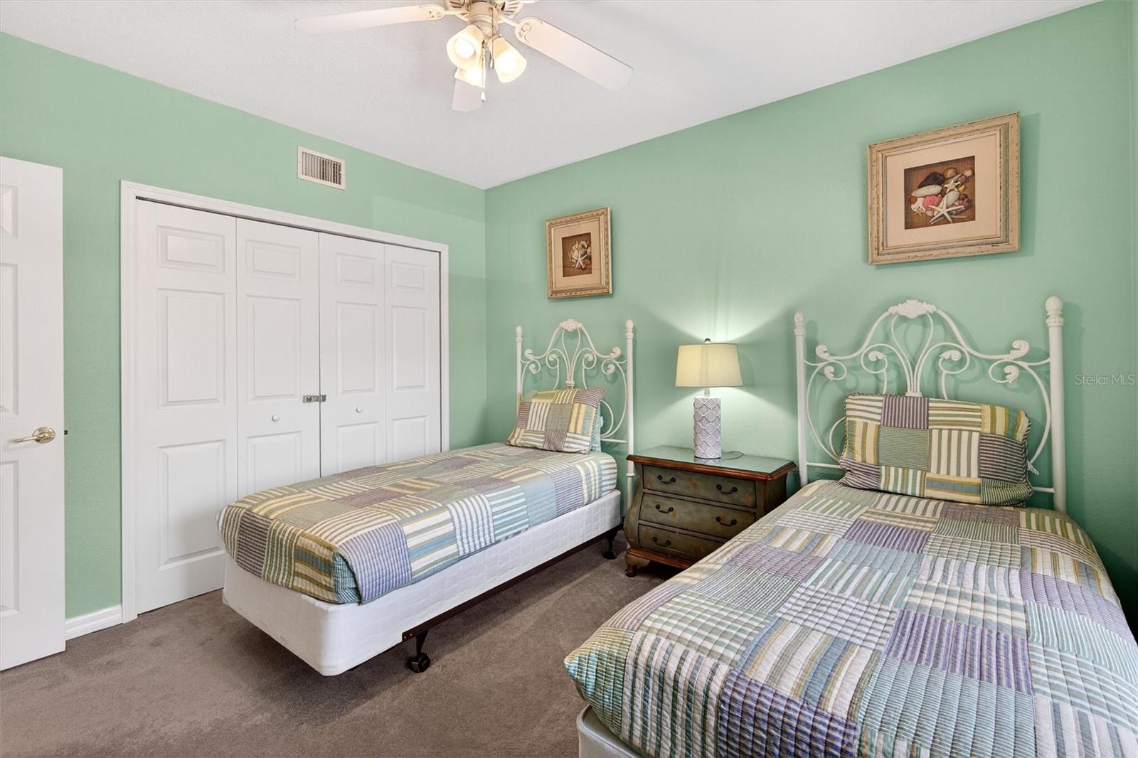 Image 46 of 75 For 5300 Atlantic Avenue 9-204