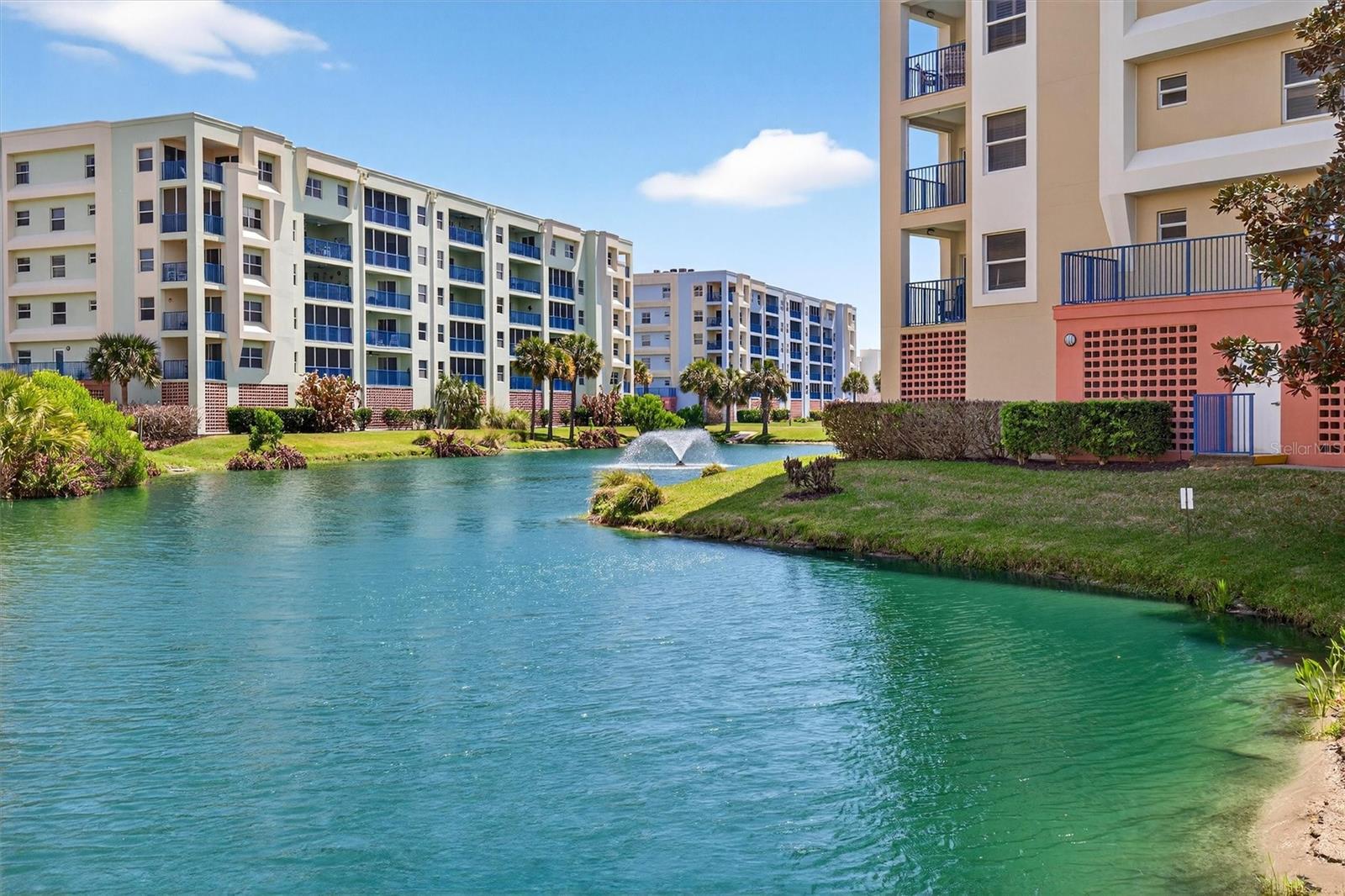 Image 52 of 75 For 5300 Atlantic Avenue 9-204