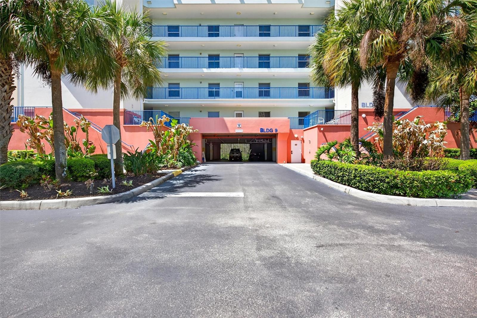 Image 53 of 75 For 5300 Atlantic Avenue 9-204